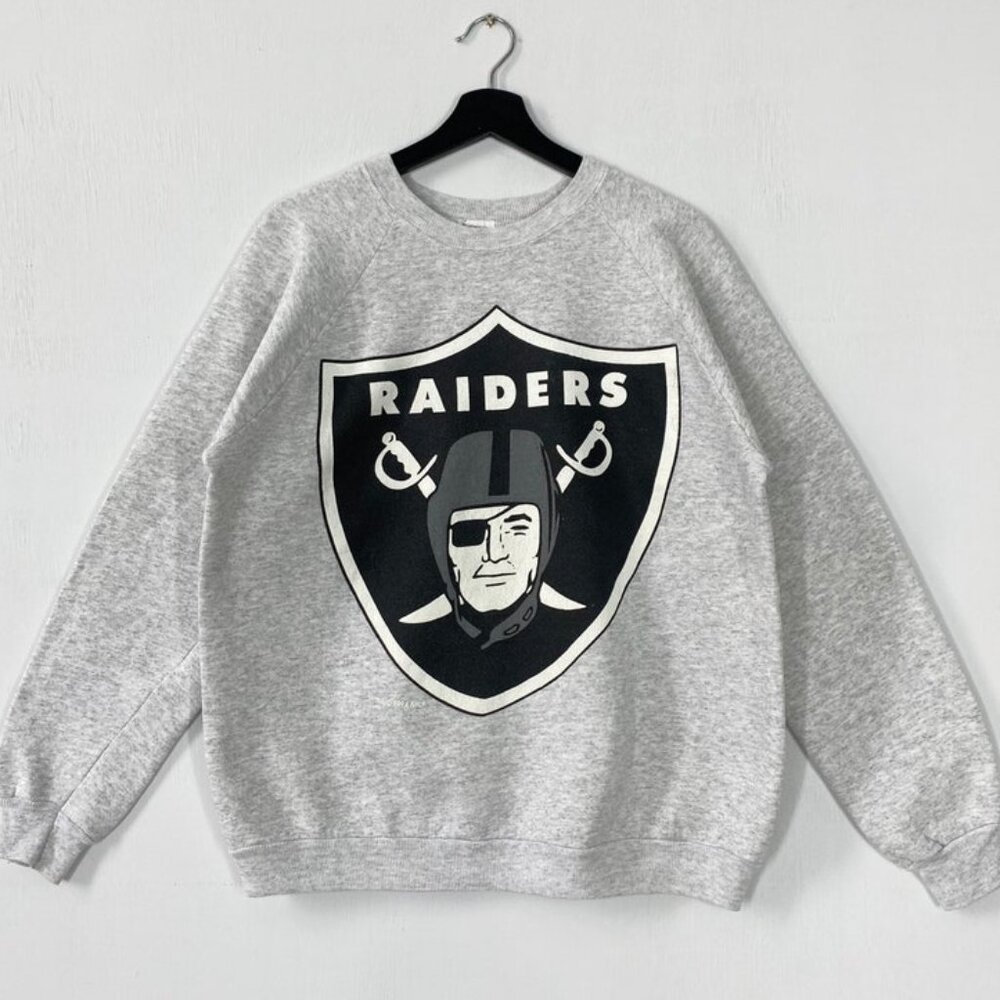 Vintage 90s Las Vegas Raiders Crewneck Sweatshirt, Retro LV Raiders Football Tee